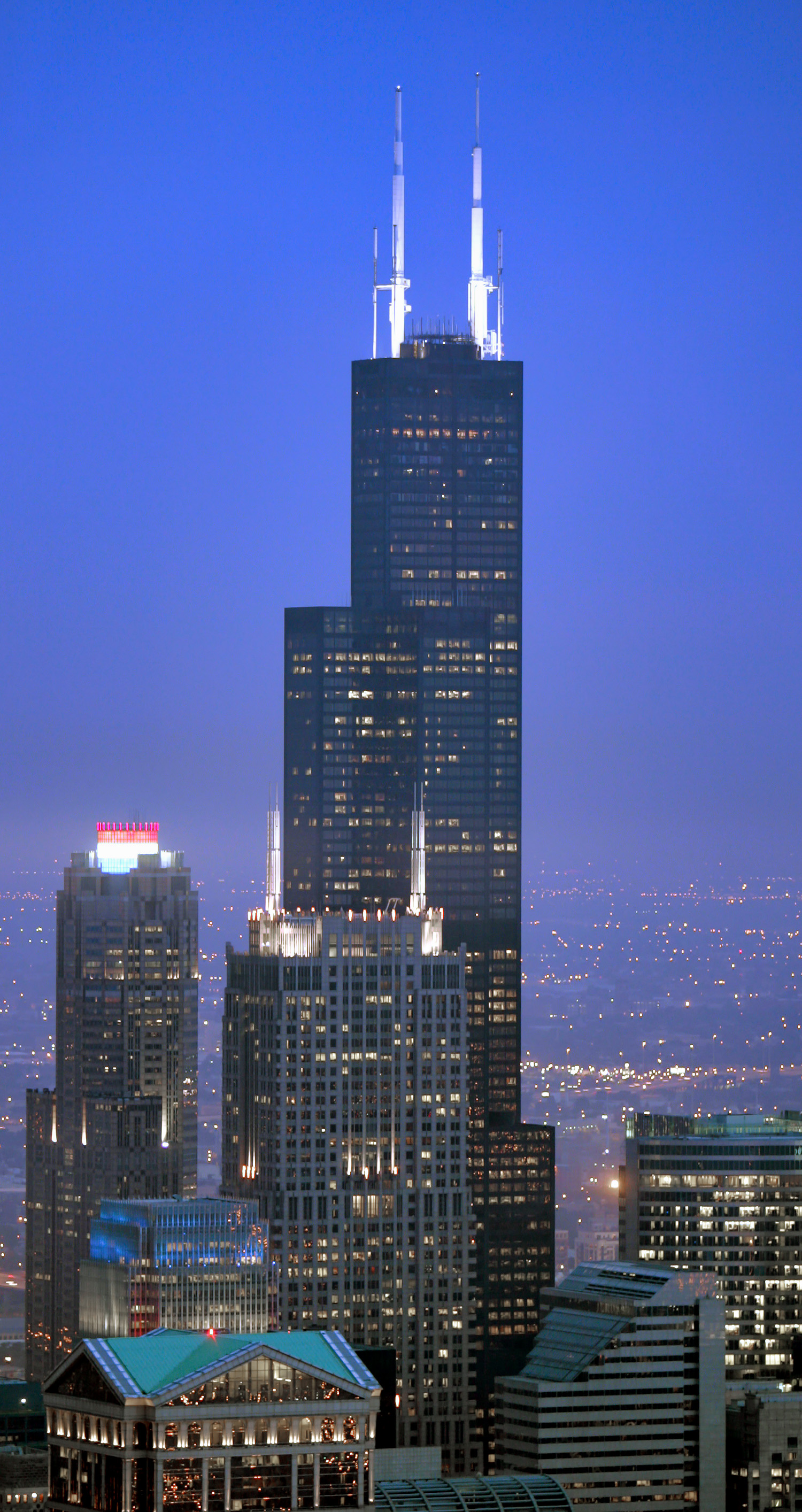 Sears Tower, Chicago - View from John Hancock Center. © Mathias Beinling